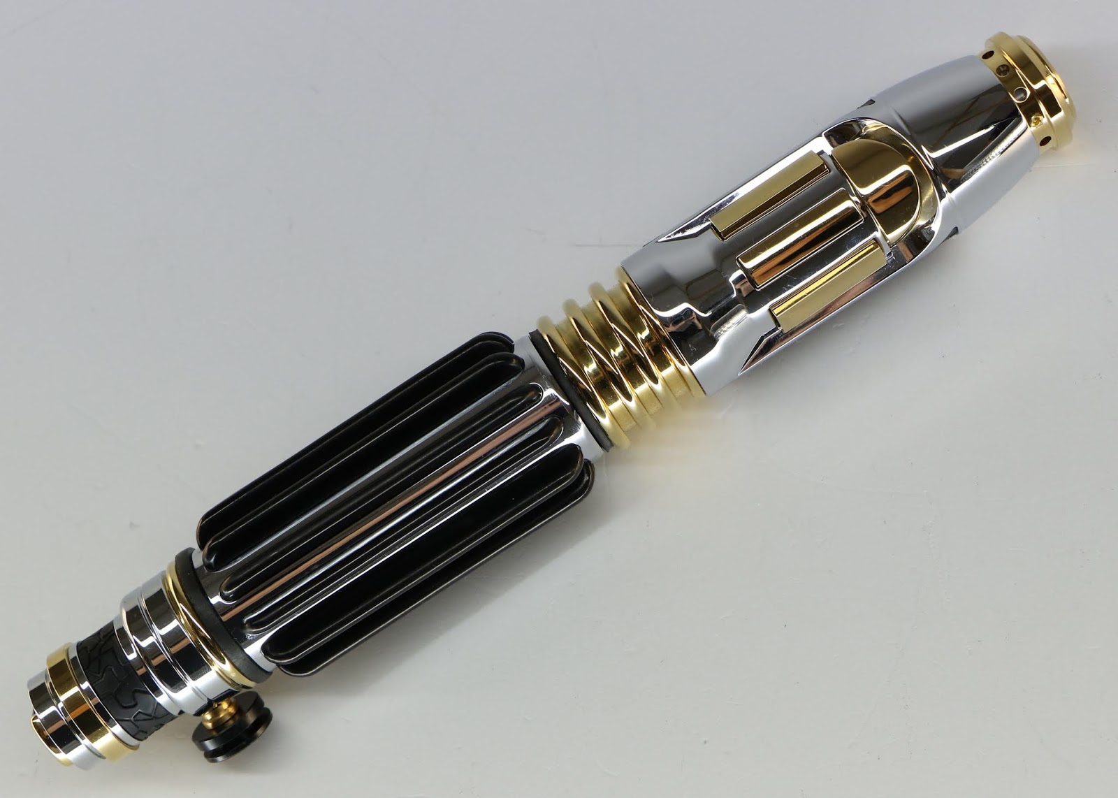 ROLIGHTSABERS MASTER WINDU Lightsaber