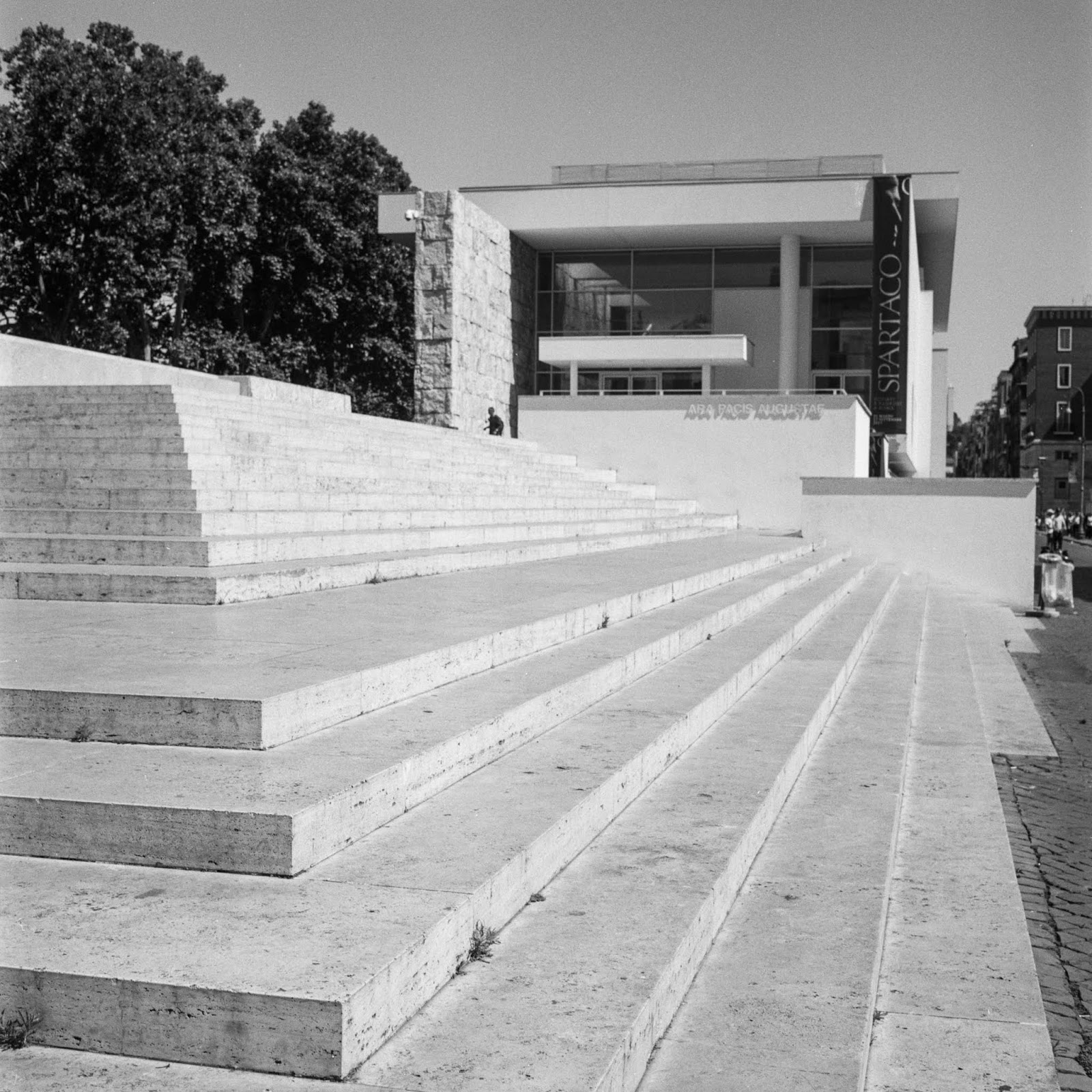 Rangefinder Chronicles Yashica Mat Roma Tlrtuesday Review No 18