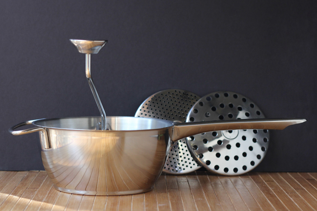 Cookistry's Kitchen Gadget and Food Reviews Yes, you do need a food mill