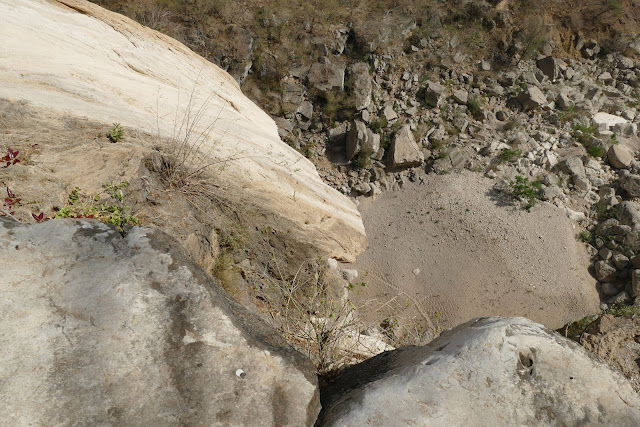 Панасоник и Макита: сверлим дыры в Омане Панасоник и Макита: сверлим дыры в Омане