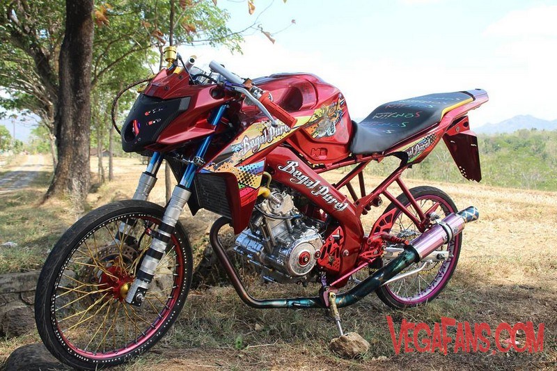 New Vixion Modif Jari Jari Warna Merah Marun