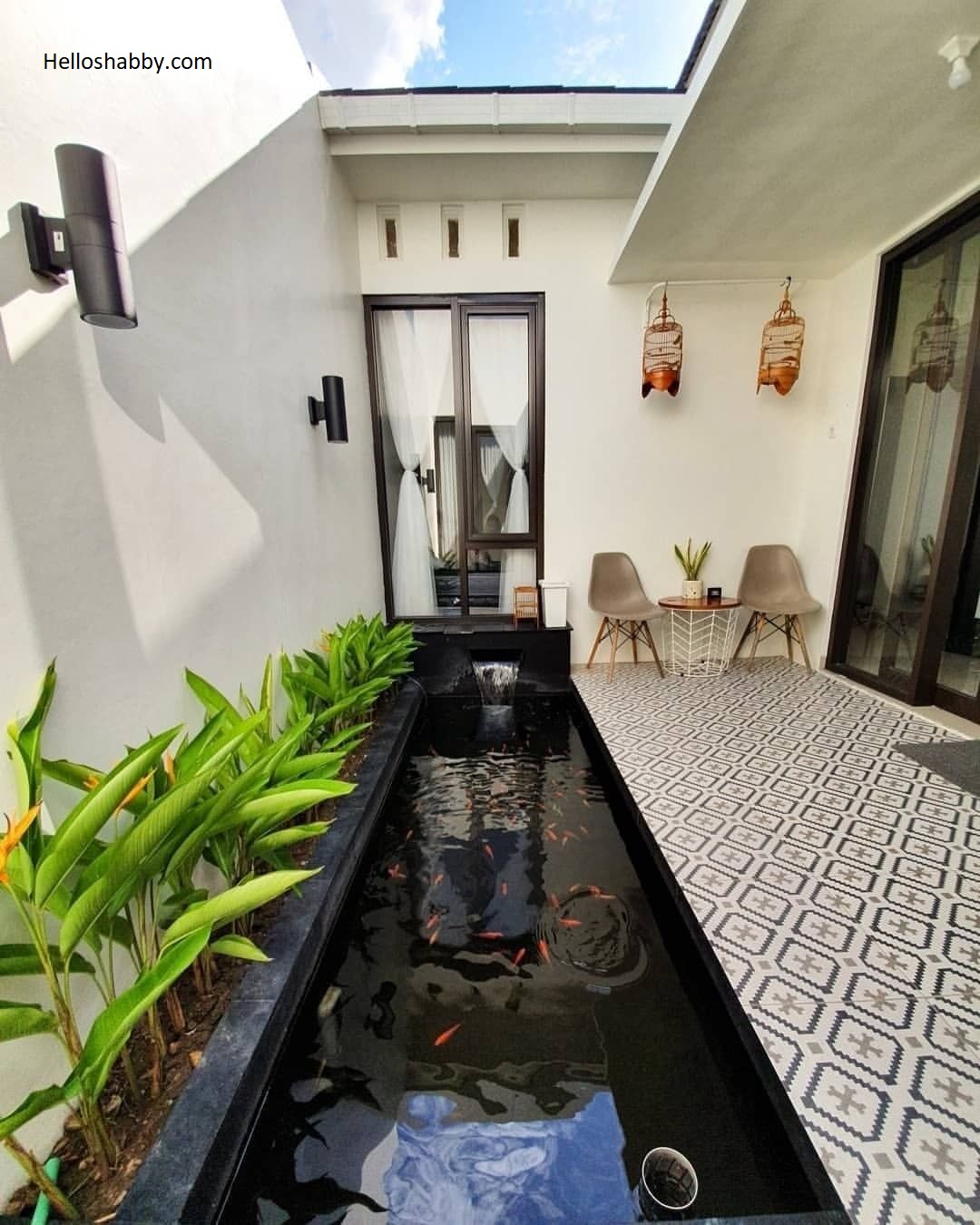 Set Up An Amazing Fishpond at Home interior and