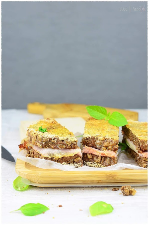 Mozzarella in carrozza con pancarré-Ricetta Mozzarella in carrozza con pomodori e pesche- Ricetta Spiedini di mozzarella in carrozza-MOZZARELLA IN CARROZZA AL FORNO- Mozzarella in Carrozza: ricetta Originales- La auténtica receta de la mozzarella- 