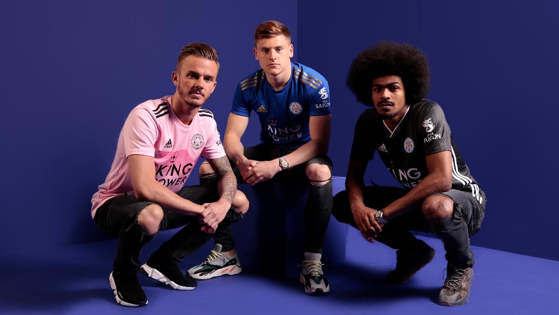 Create custom Leicester City FC jersey 2019/20 II Pink with your name