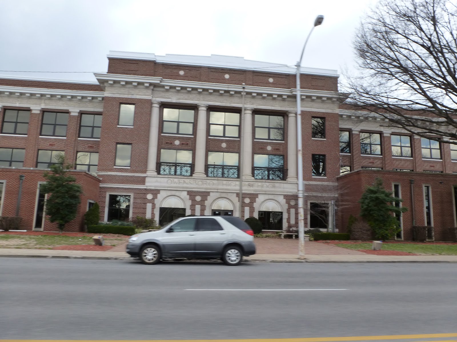 Kentucky Travels: Owensboro High School