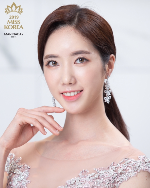 candidatas a miss korea 2019. final: 11 july. (envia candidatas a miss international & miss earth). - Página 7 29kimeunjin-jeonjuk3