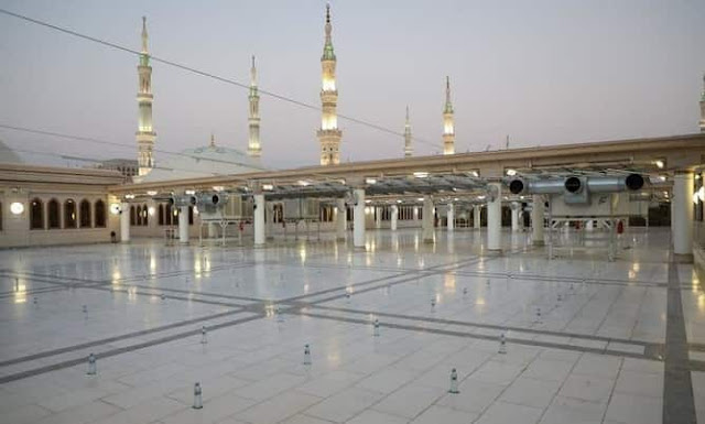 Roof of Masjid Al Nabawi in Madina now reopens for Worshippers