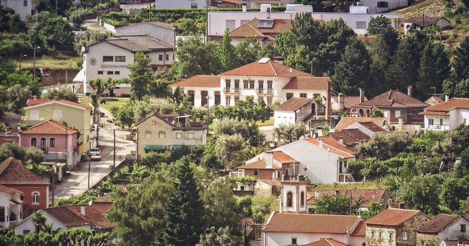 Terras do Alva, o rio Toponimia do Barril de Alva