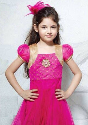 Beautiful pic of harshali AKA munni in pink dress