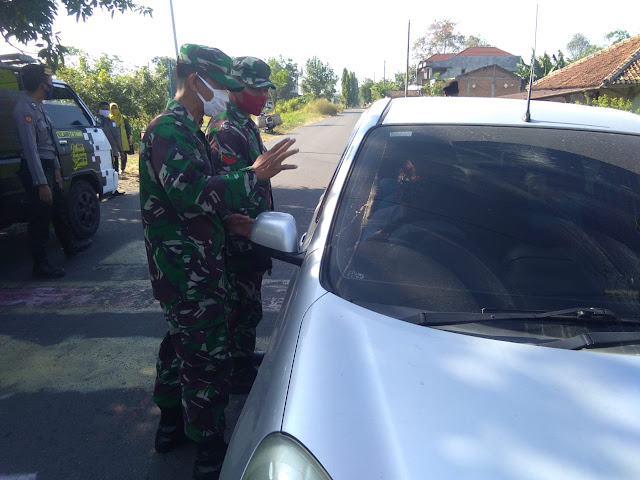 Koramil Wonosari Bersama Gugus Tugas Covid-19 Kecamatan lakukan Penegakan Disiplin Protokol Kesehatan