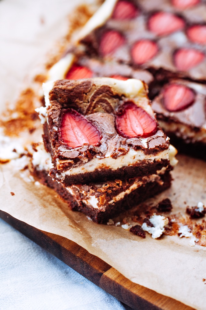 Roses in the Oven Ricotta cheesecake brownies