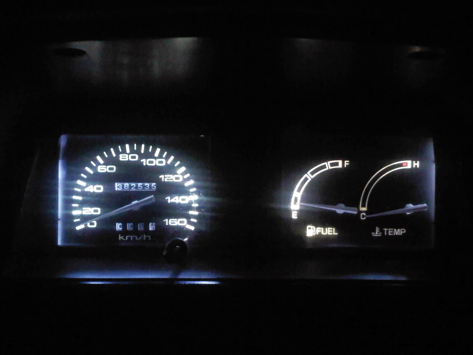 Toyota Kijang Cyber Community Bikin kinclong lampu speedometer