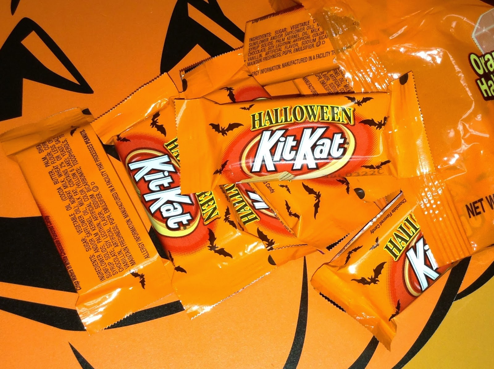 The Holidaze Halloween KitKat