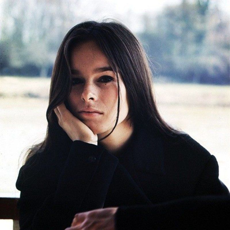 40 Photos of a Young Geraldine Chaplin in the 1960s Vintage Everyday