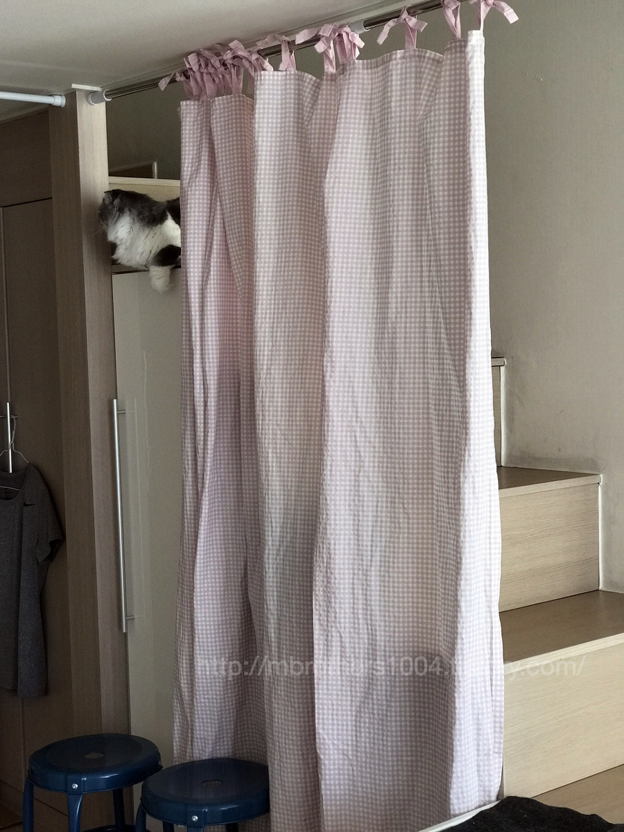 이케아 샤워커튼 봉으로 커튼 달기 IKEA BOTAREN shower curtain rod & IKEA curtain