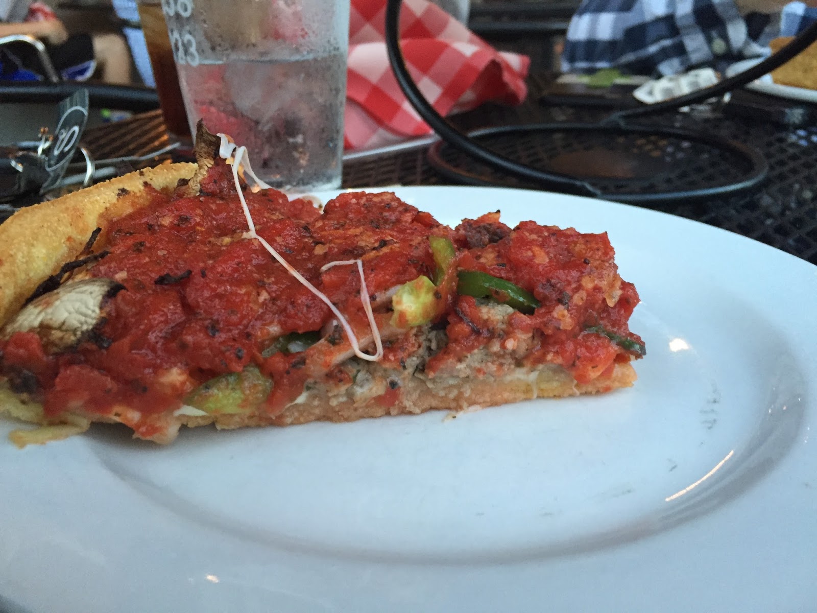 The Best of St. Louis Pizza Your 1 source for pizza info November 2016