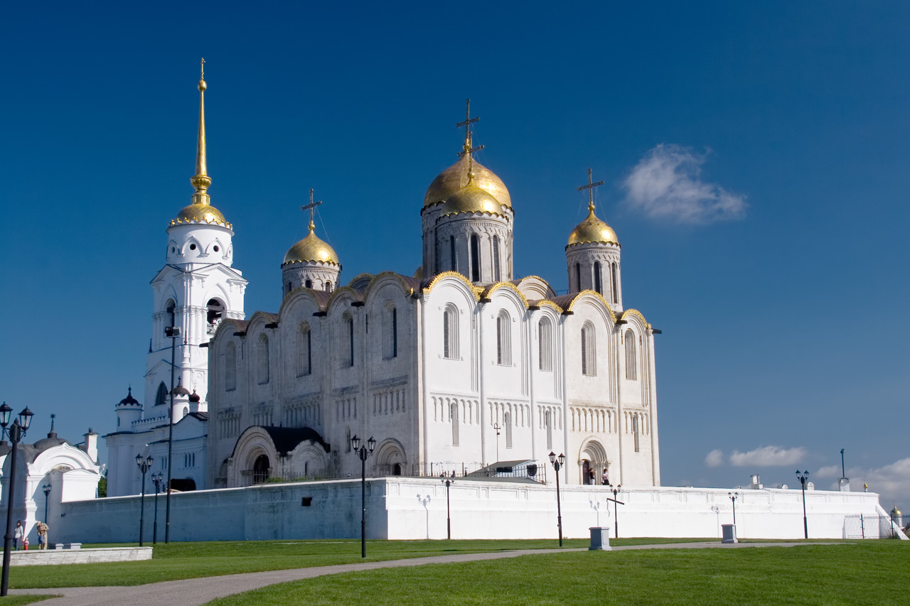 Успенский собор в городе владимир