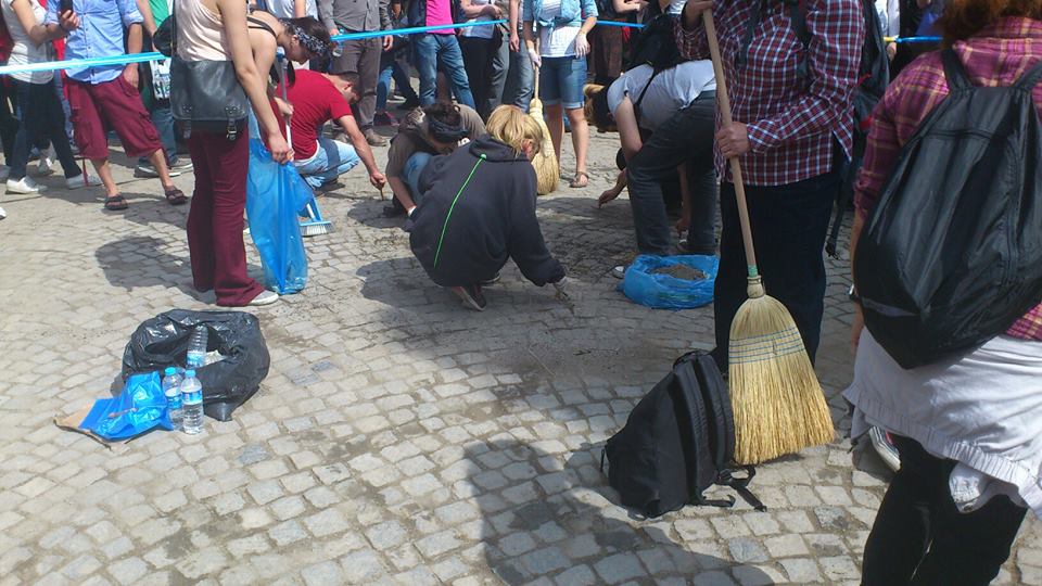 Kapattık Usta Siz Atın Biz Temizleriz