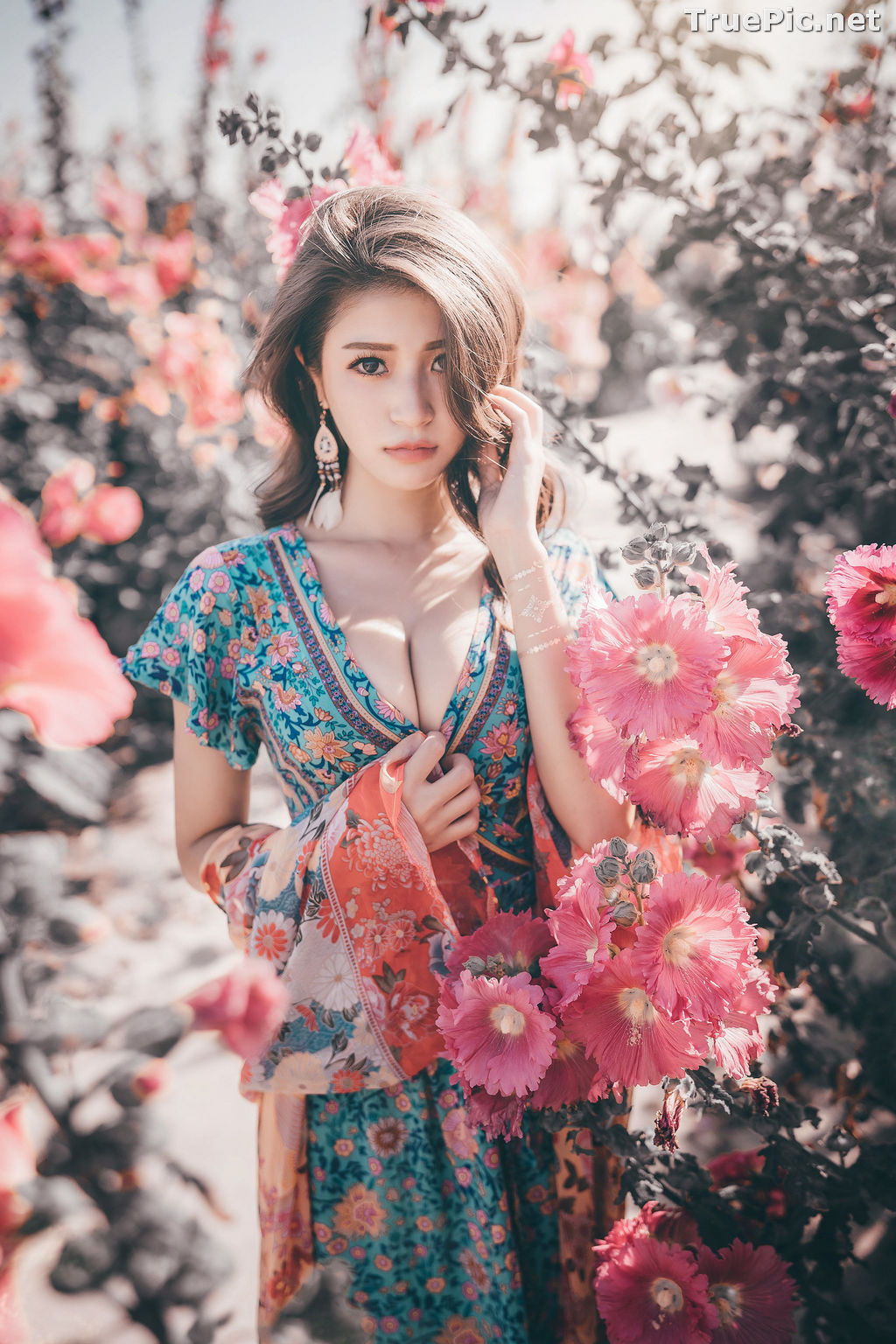 Image Taiwanese Model - 珈伊Femi - Sexy Beautiful Girl at Hollyhock Garden - TruePic.net - Picture-15