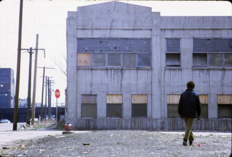 Fascinating Vintage Photographs Capture Everyday Life in TriTaylor Neighborhood, Chicago in the