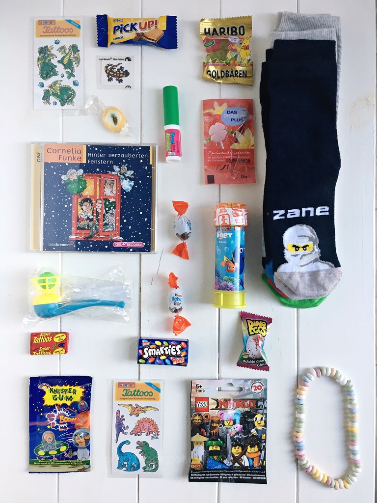 Geschenkbox Uberraschungsbox Explosionsbox Fallschirm Gleitschirm