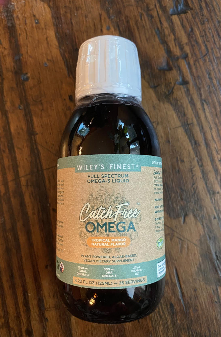 An Apel a Day Wiley's Finest® CatchFree™ Vegan Omega3 Liquid