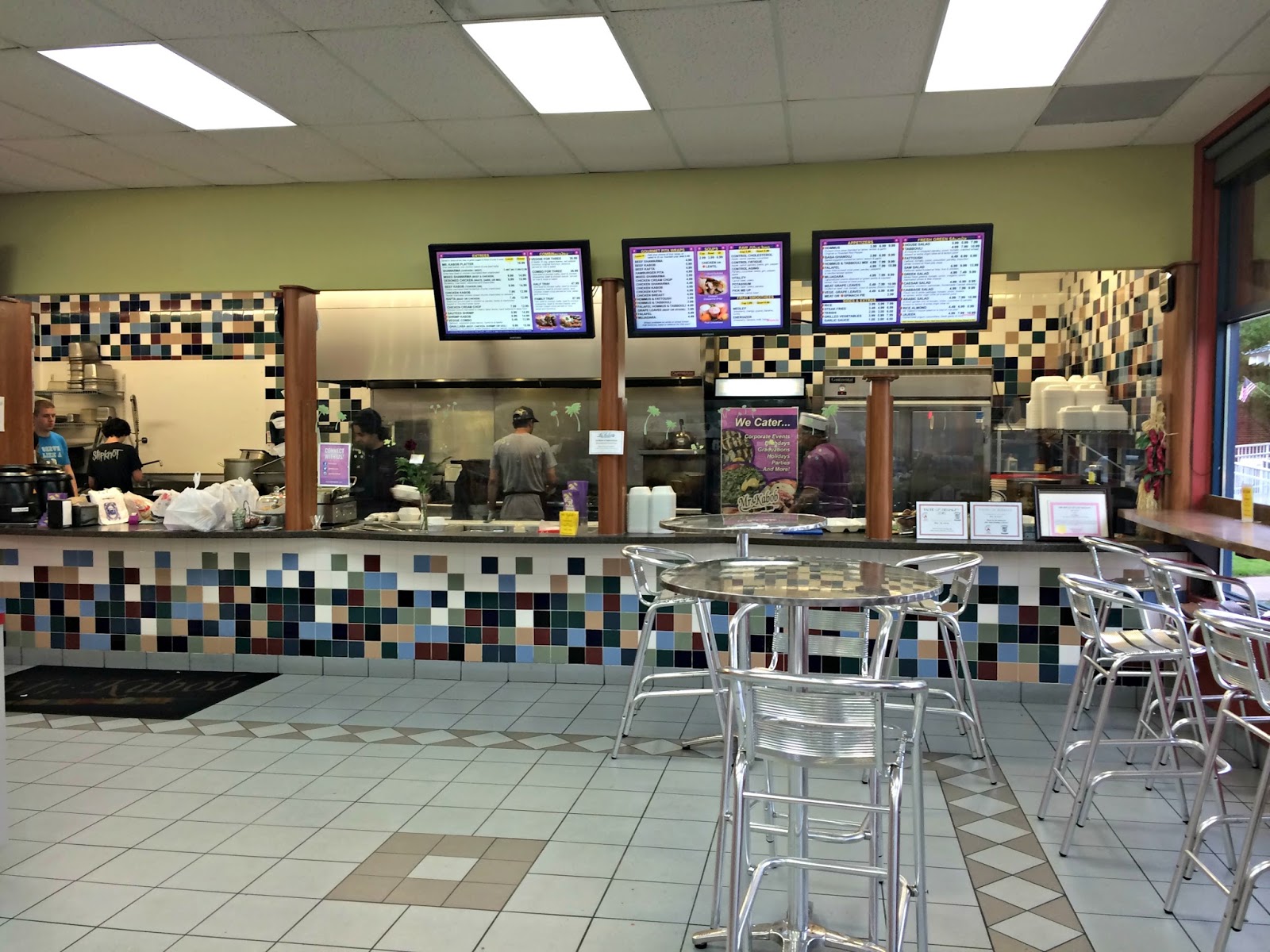 A GEEK DADDY Gas Station Has Some of the Best Eats in Metro Detroit