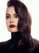 🟡 النجمة شريهان... الأناقة والاستعراض (1985–1993):