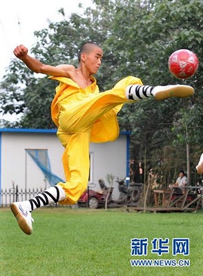 shaolin-soccer6.jpg