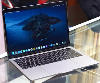 Jual MacBook Pro Touch Bar Core i5 2018 13" Fullset