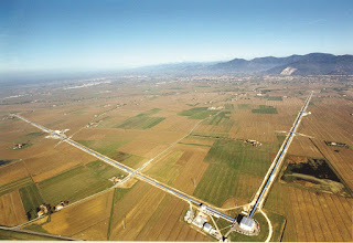 BOMBE ! : « Ondes gravitationnelles : Nice au coeur du Big Bang ? »