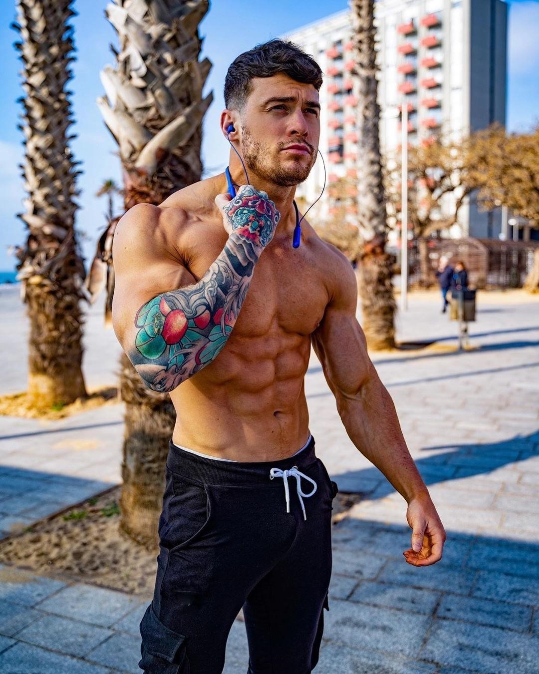 fit-sexy-young-trainer-hunk-manly-abs-arm-tattoo-bad-boy