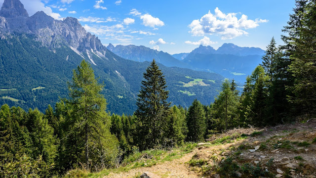 Mountain landscape, HD wallpapers, pictures, background, photos and images HD Mountain Landscape wallpaper image image