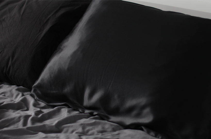 Sleeping On Silk Shhh Silk Flip And Style