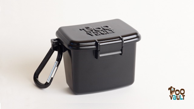 carrying dog poop on a walk