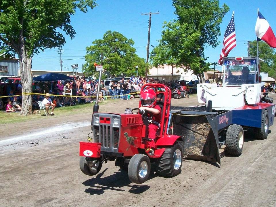 LSGTPA TRACTOR PULLING Bonham Heritage Day Tractor Pull Results from