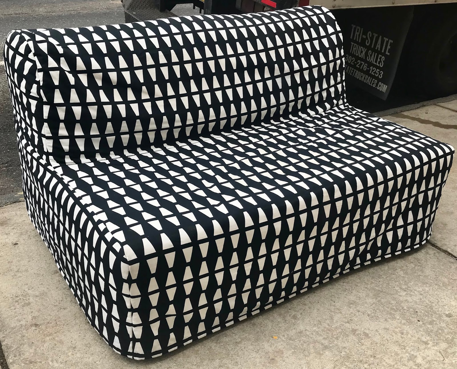 Uhuru Furniture & Collectibles 471239 Armless Loveseat with Black & White Pattern Slipcover