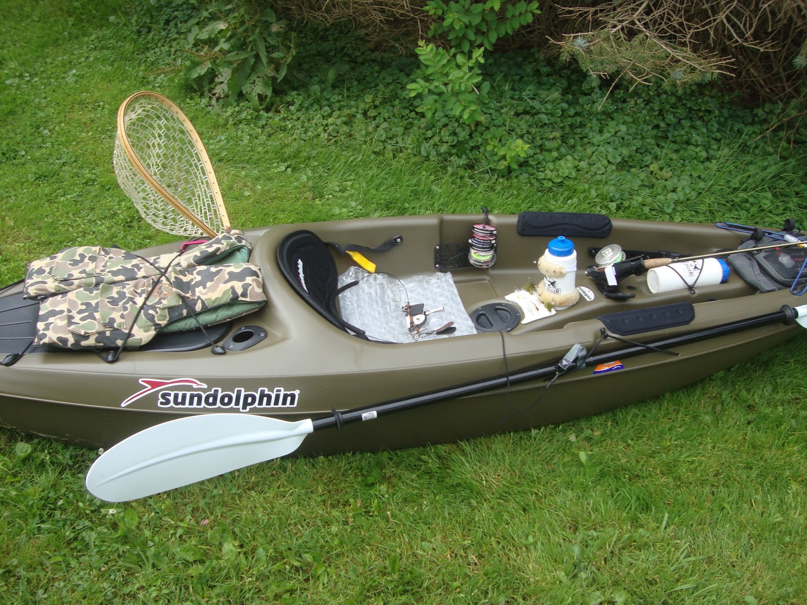 ~StreamSide Tales~: Sun Dolphin Journey 10 SS Kayak review