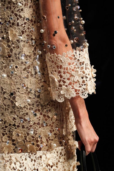 Dolce and Gabbana Fashion Couture