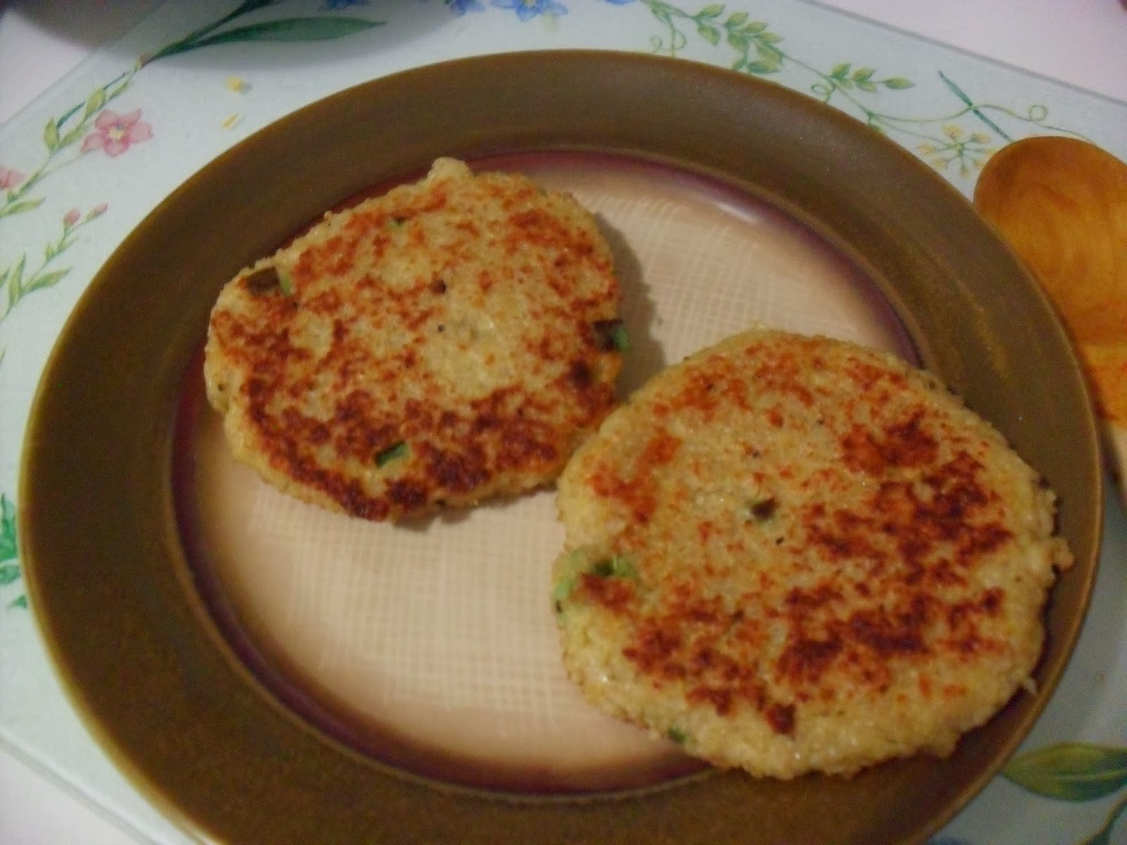 Baby and Me Quinoa Recipes Cheesy Quinoa Cakes