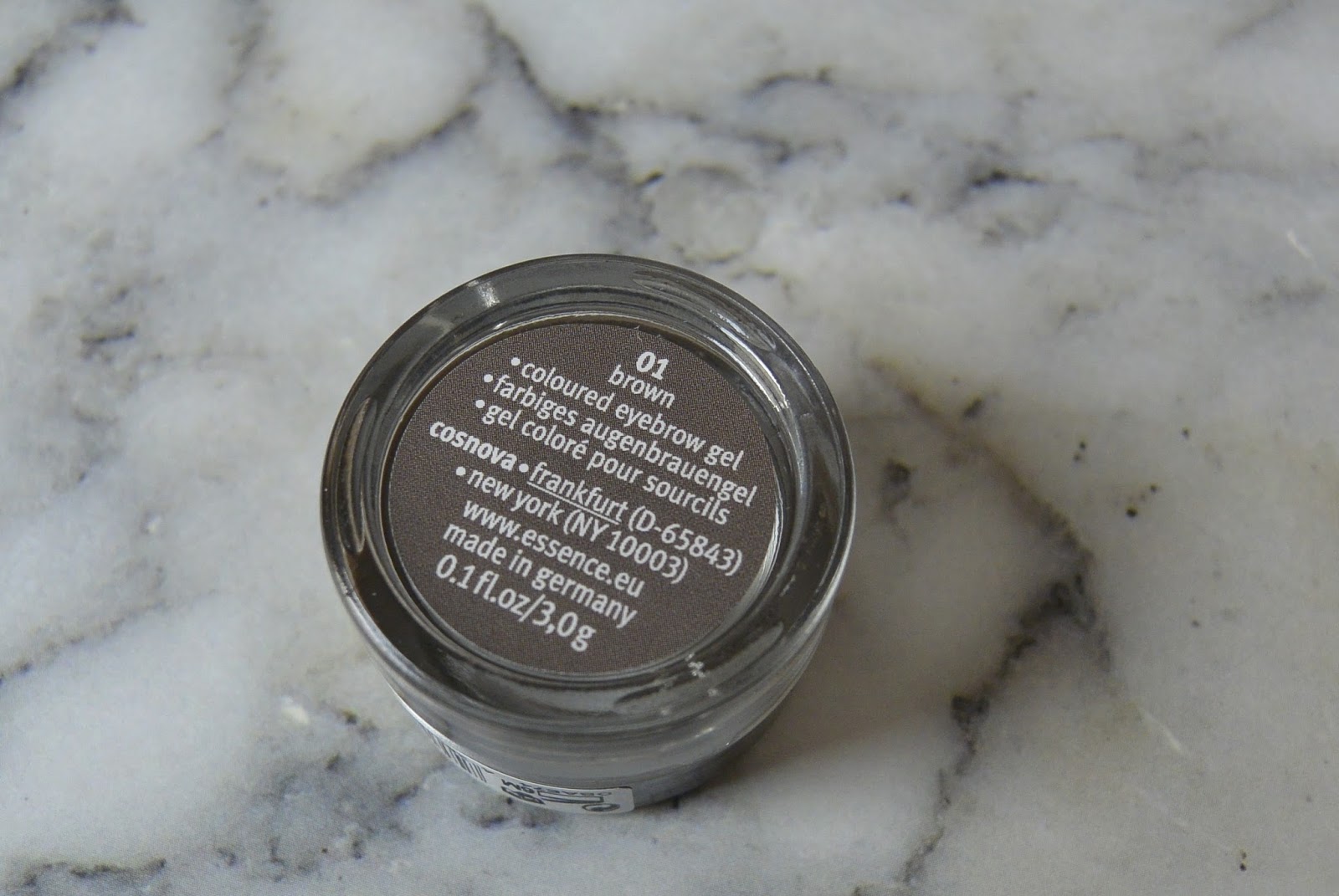 Essence eyebrow gel colour&shape review Irispraat.nl