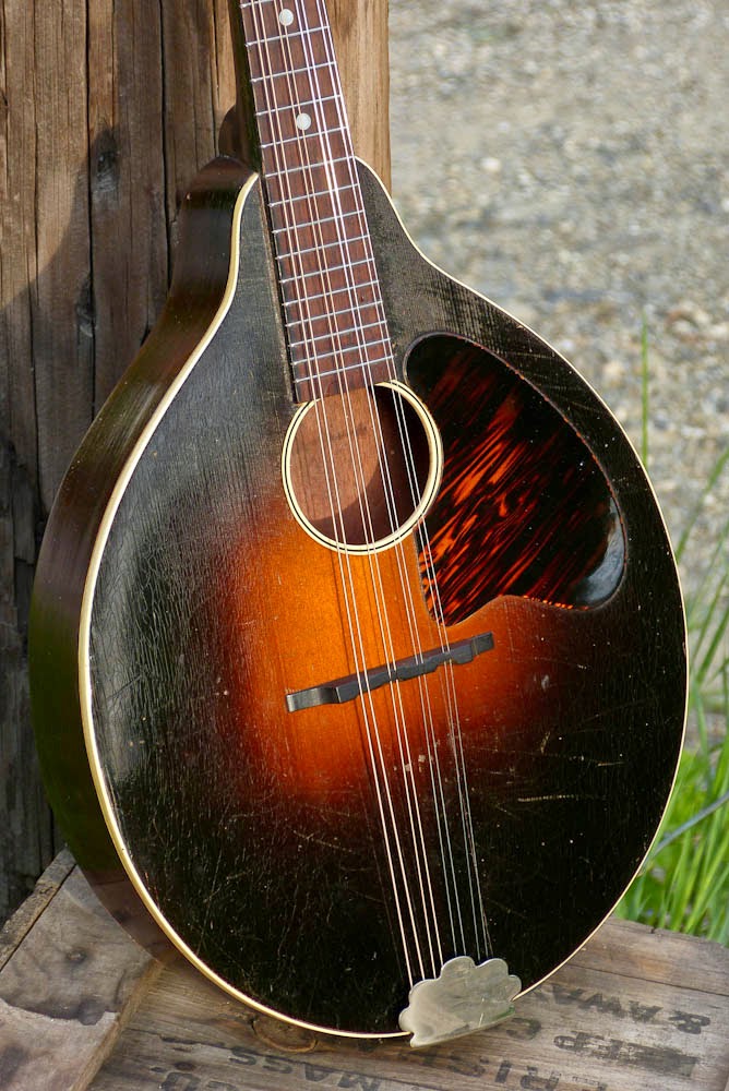 c.1933 Gibsonmade Kalamazoo KM11 Flattop Mandolin