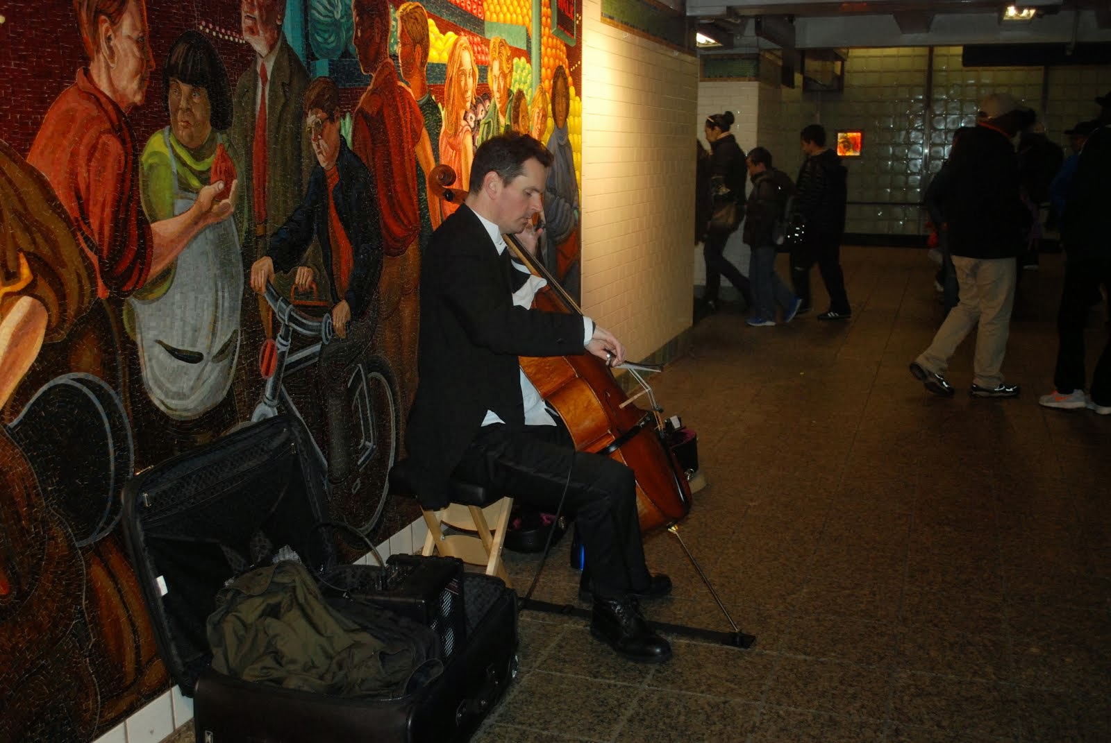 Cellist in NYC Subway