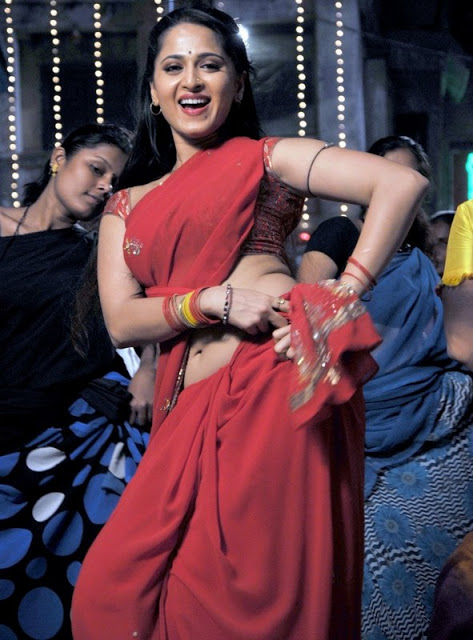 Anushka Shetty hot in saree, Anushka Shetty navel in saree