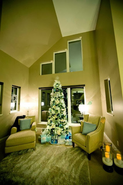 Homes for the Holidays- Fundraiser Feature! Lemonthistle.blogspot.com