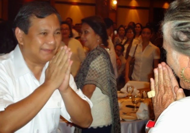 Mahasiswa Bali Galang Tanda Tangan untuk Prabowo