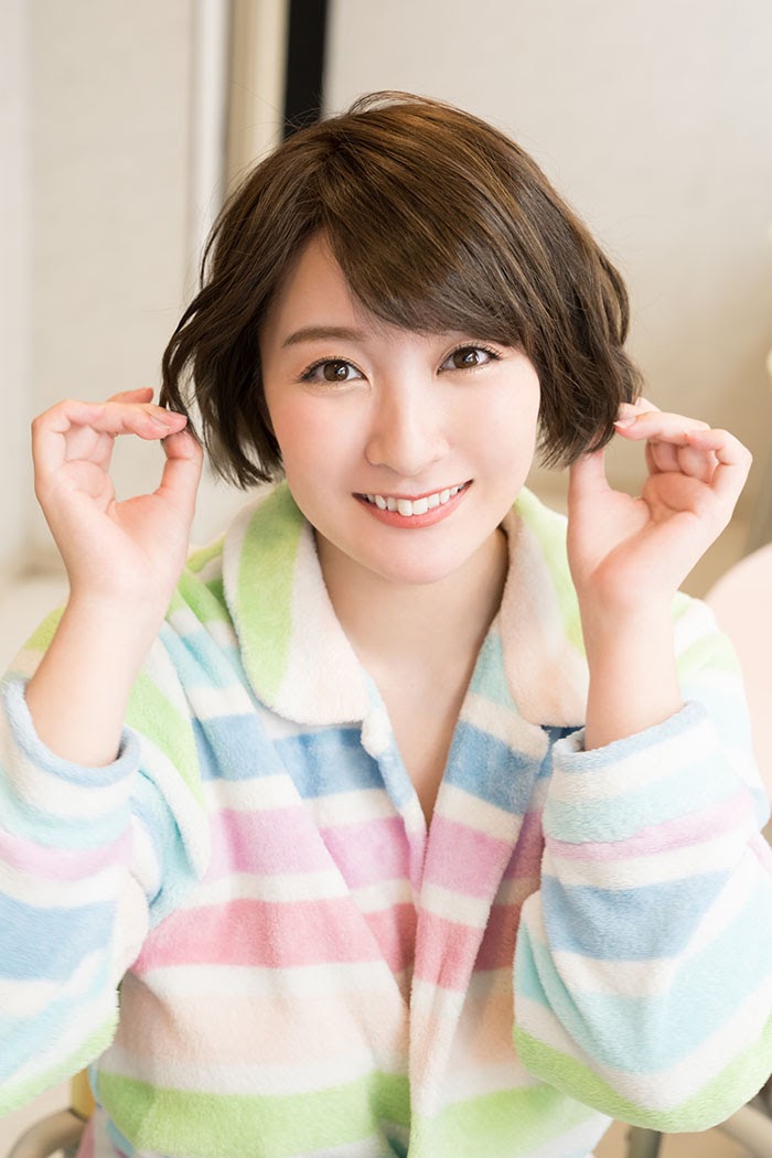 shiori konno shiori konno