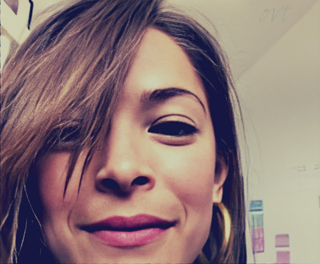 DC COMICS AND ARROWVERSE : Smallville Star Kristin Kreuk – Gray Hair in