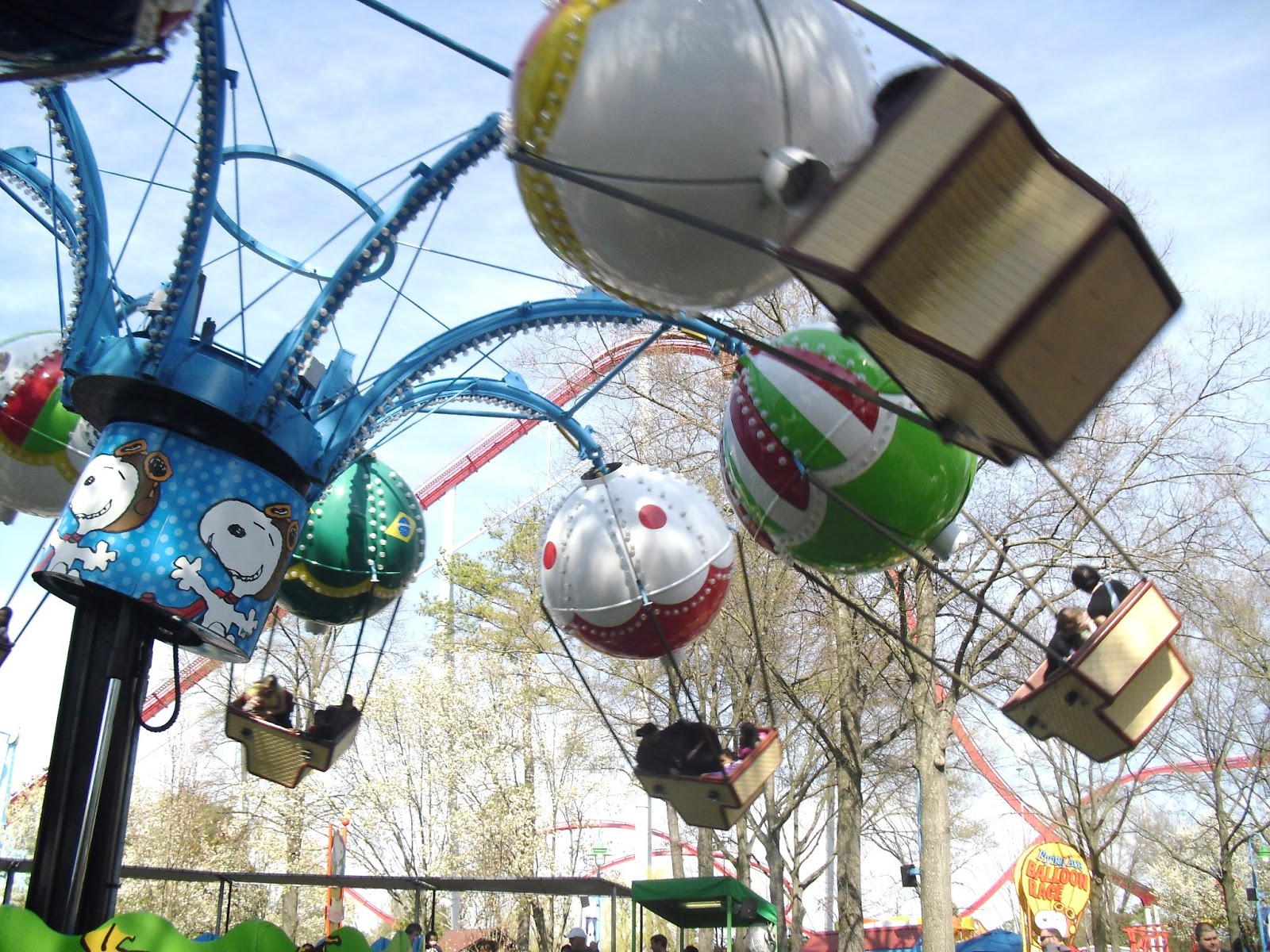 Travel NC With Kids Carowinds Flying Ace Balloon Race Ride in