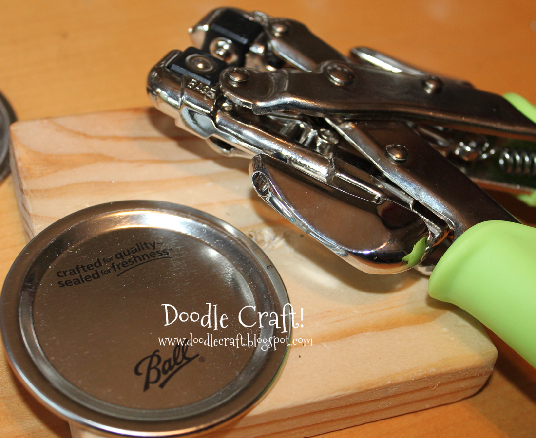 DIY Mason Jar Straw Lids